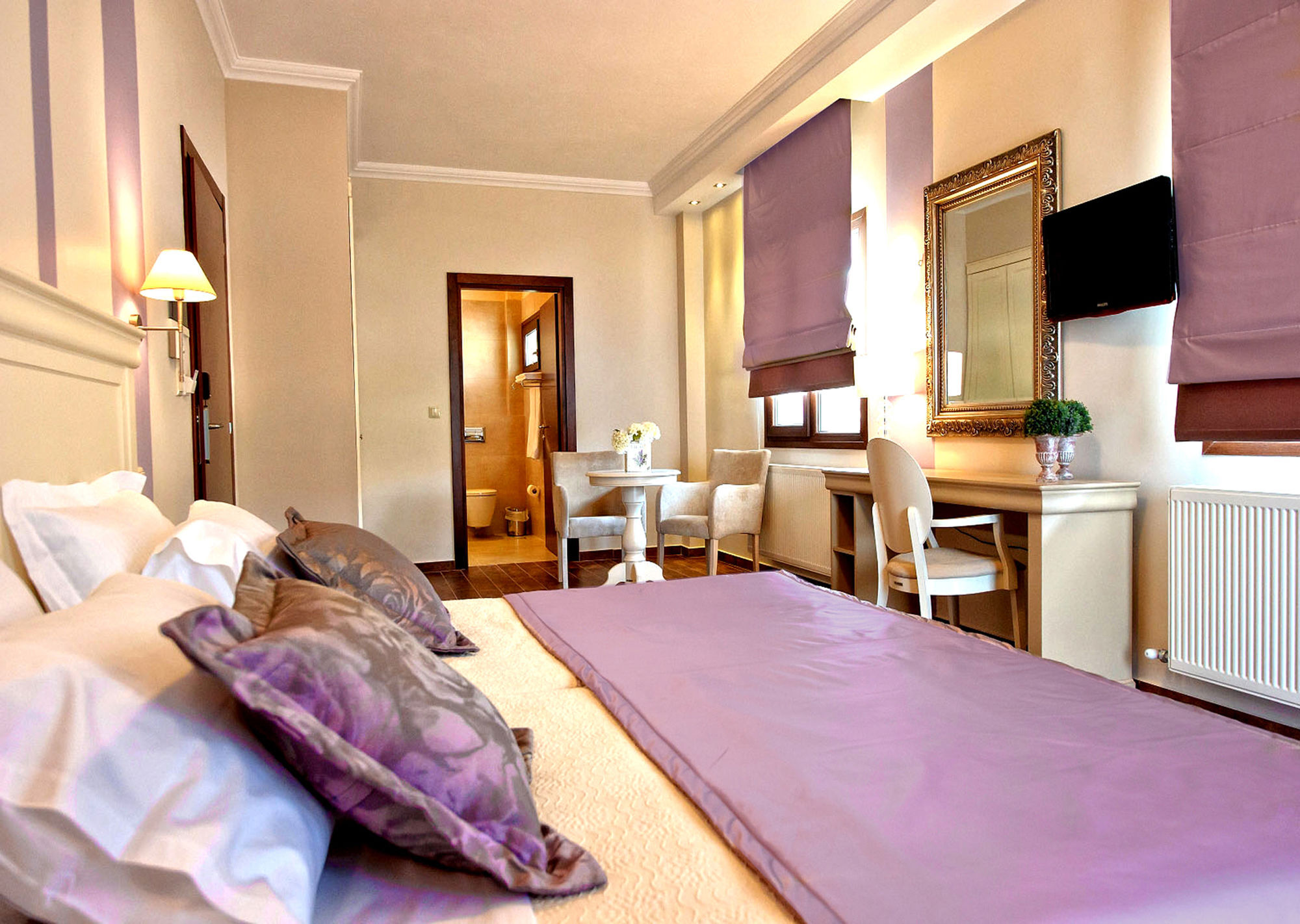 קסטוריה Enastron View Hotel מראה חיצוני תמונה